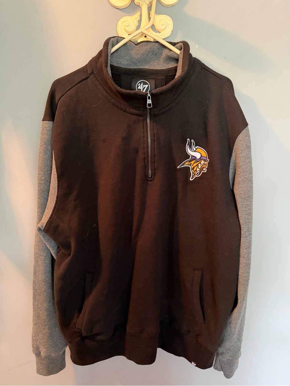 47 Black & Gray Minnesota Vikings Half-Zip Pullover